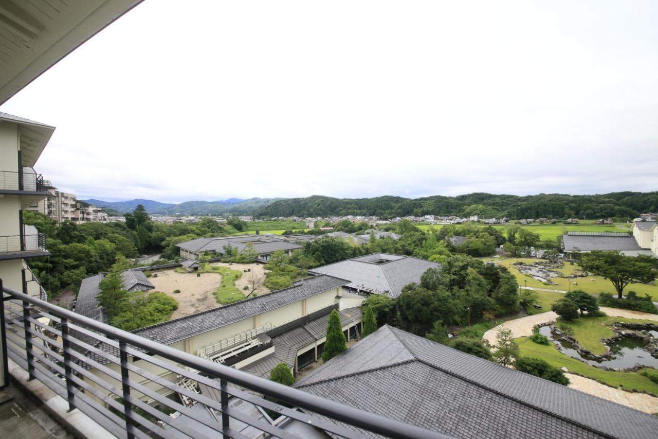 Yamashiro Onsen Miyabi No Yado Kaga Hyakumangoku Hotel Екстериор снимка
