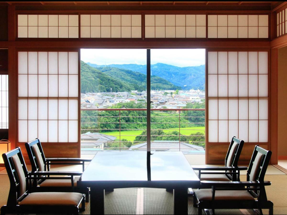 Yamashiro Onsen Miyabi No Yado Kaga Hyakumangoku Hotel Екстериор снимка