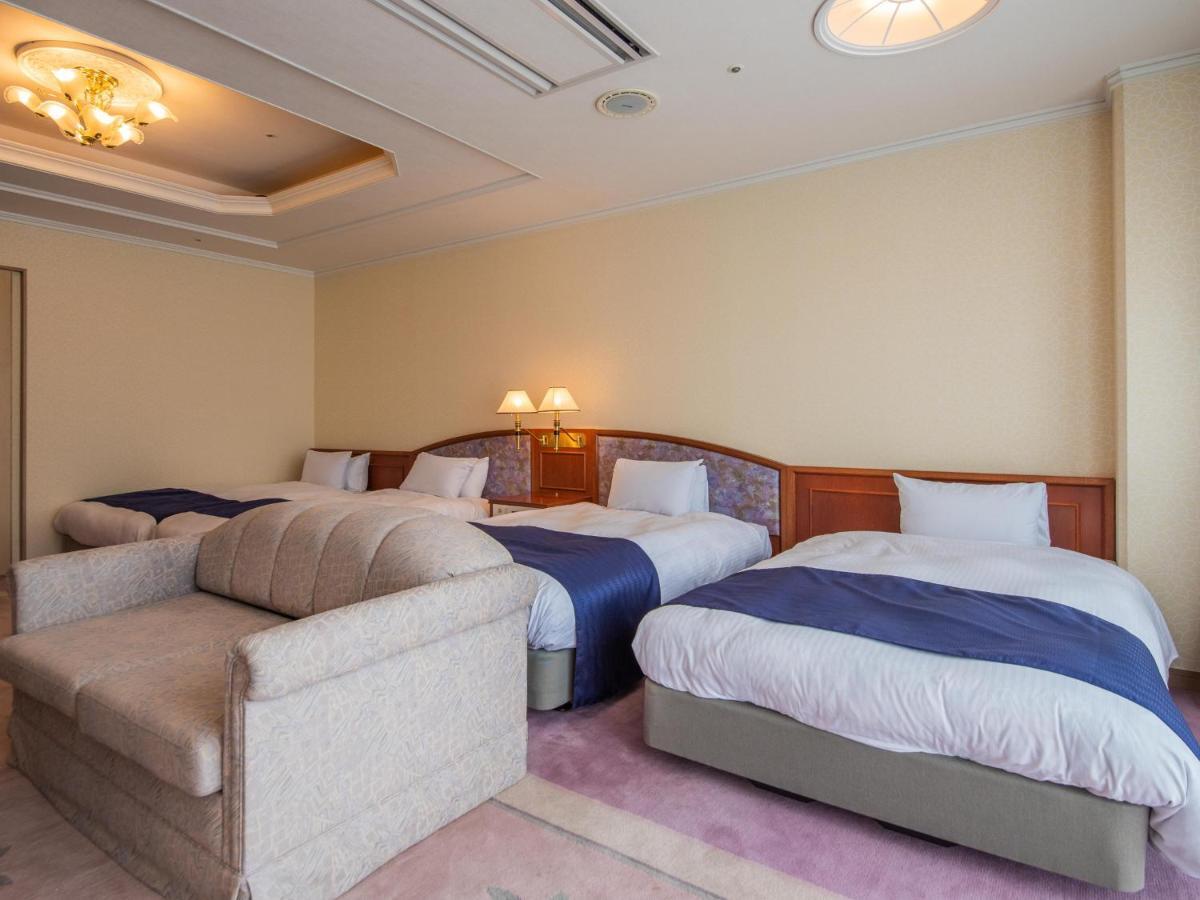 Yamashiro Onsen Miyabi No Yado Kaga Hyakumangoku Hotel Екстериор снимка